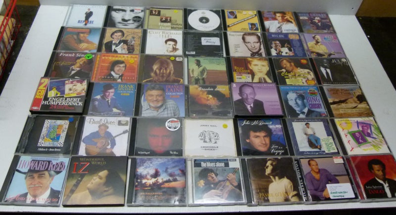 BULK COLLECTION OF 127 MALE VOCAL CDs (BING CROSBY, FRANK SINATRA, ETC) Carousel 2