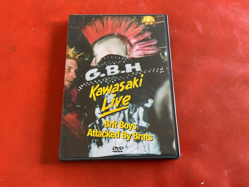 GBH - Kawasaki Live / Brit Boys Attacked By Brats Carousel 1