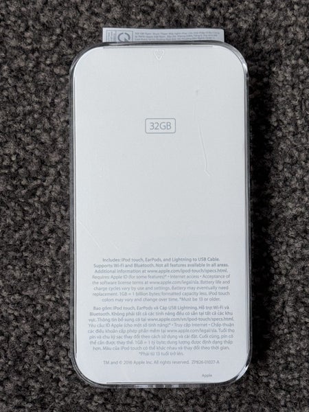 iPod Touch - 32GB Never used Carousel 3