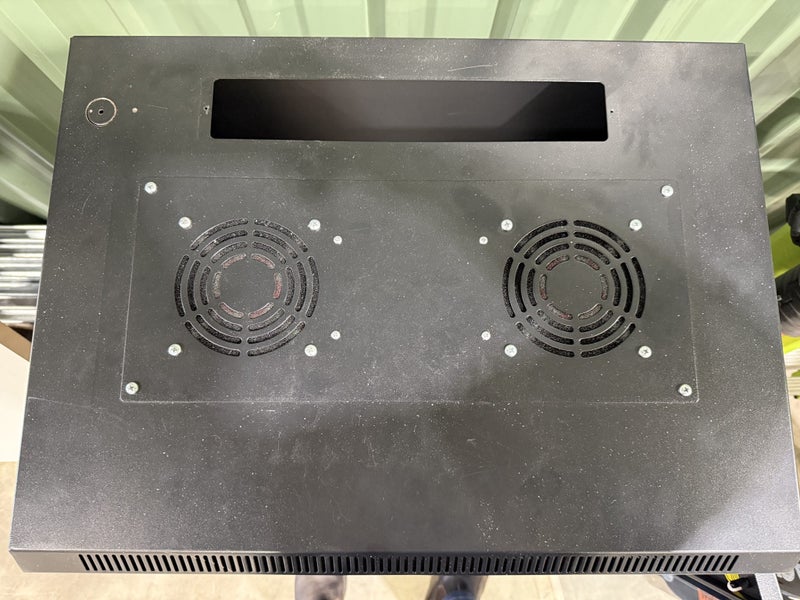 Dynamix Network cabinet Carousel 2