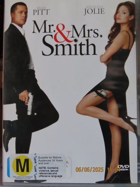 Mr & Mrs Smith Carousel 1