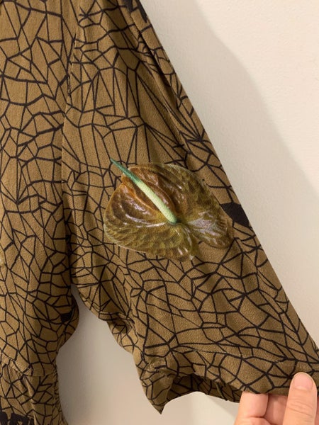 SALASAI top. Size S. BNWT62938591323137112