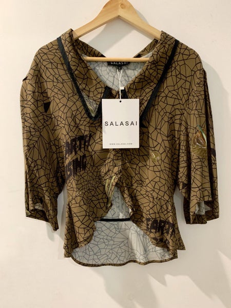 SALASAI top. Size S. BNWT62938591323137113