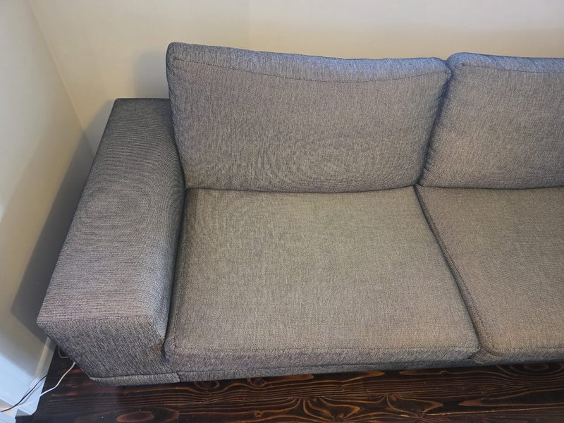 Couches62946200754049116