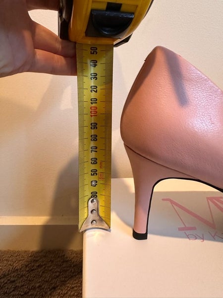 Kathryn Wilson pink heels Carousel 7