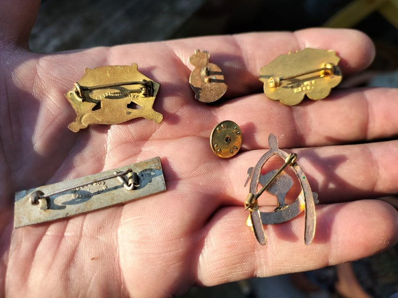 Vintage Badges - Military, Olympics etc Carousel 2