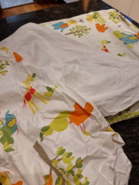 Gro-to-bed zip together combined sheet and duvet set Carousel 1