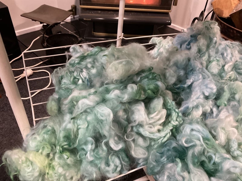 * BEAUTIFUL LINCOLN LONG FLEECE HAND DYED 100 grams blue grass Carousel 1