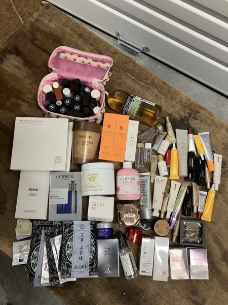 1$RES bulk of skincare products and cosmetics Carousel 1