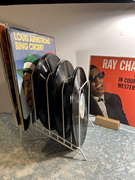 Metal Vinyl Record Storage Rack - 40+ LP’s Carousel 1