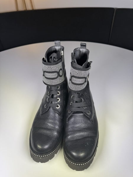 Paula Ryan Boots Carousel 7