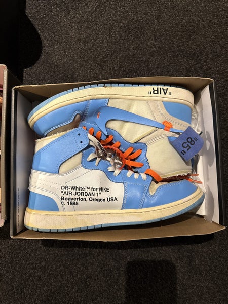 Nike shoes62947152244099112