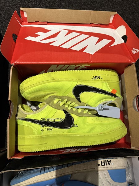 Nike shoes62947152244099113
