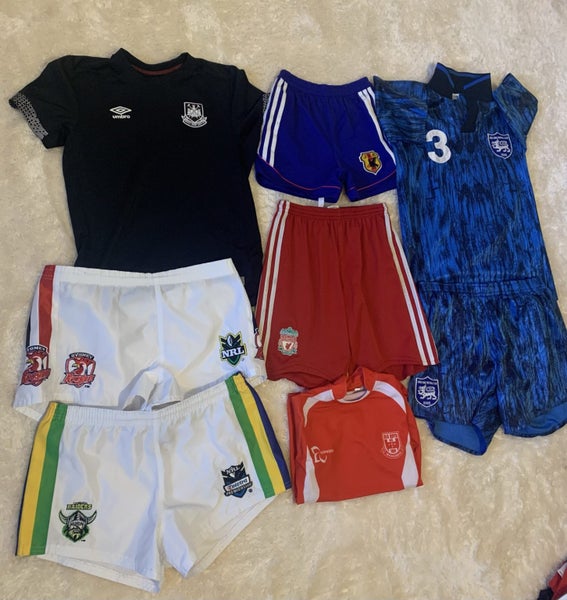 Bulk 38 x Rugby and football jerseys/gear $1 reserve62971018900610113