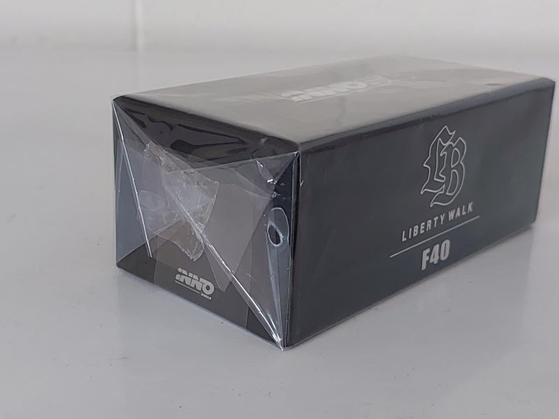 INNO64 LBWLK FERRARI F40 (CHASE) HONG KONG TOY CAR SALON 2023 S/EDITION- RARE Carousel 2
