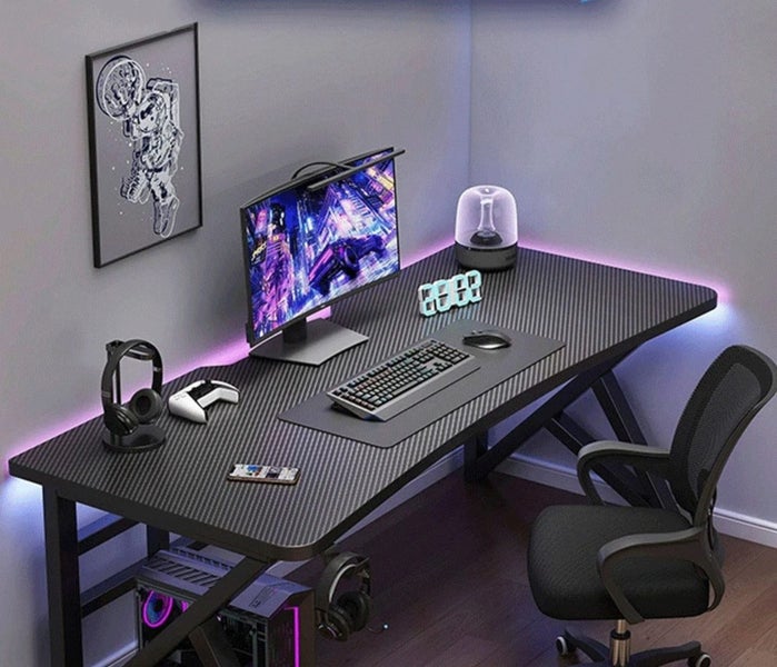 Modern Carbon Fiber Computer Desk Carousel 2