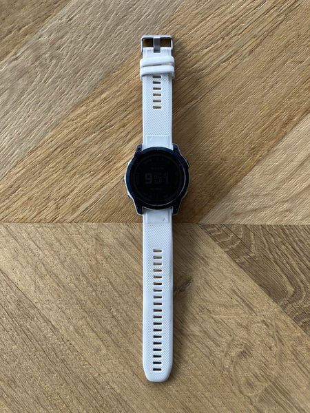 Garmin Fenix 7 Sapphire Solar 47mm Carousel 1