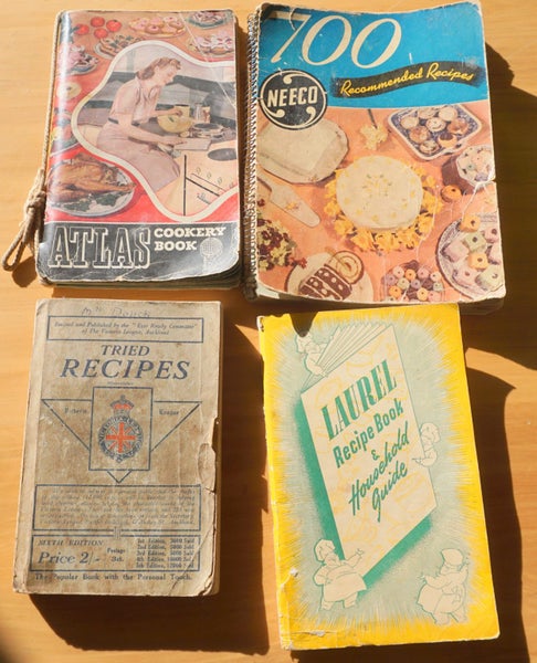 4 Antique New Zealand Cookbooks - 1935 to 1960's - Hundreds of Kiwi Recipes62947152765570111