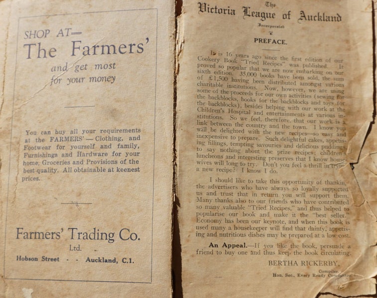 4 Antique New Zealand Cookbooks - 1935 to 1960's - Hundreds of Kiwi Recipes62947152765570111