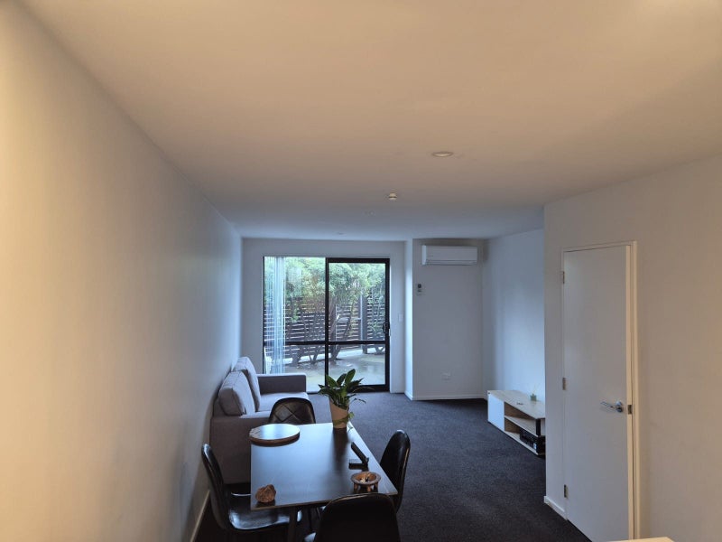 Sydenham, 1 bedroom62950954873731111