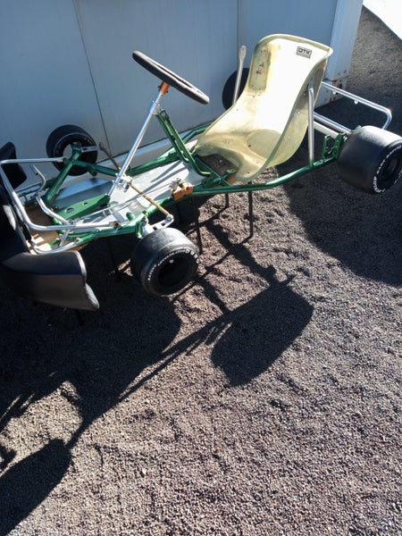 Go kart frame Carousel 1