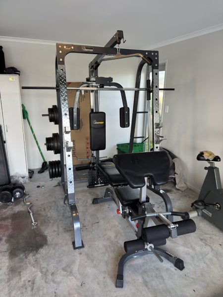 •Allmost New•Iron Power Smith Machine with 100kg weight62956659413635111