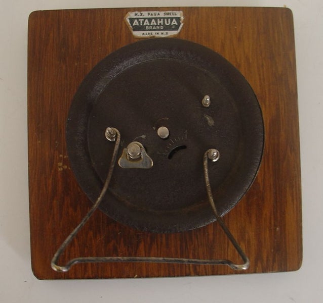 Ataahua Paua and NZ Timber Clock Carousel 9