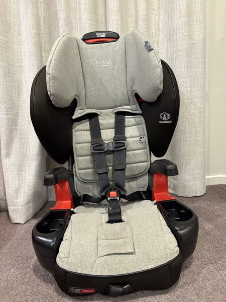 Britax Frontier Clicktight Car seat Carousel 1