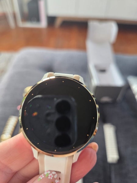 Near new excellent condition Garmin venu 3s Carousel 2