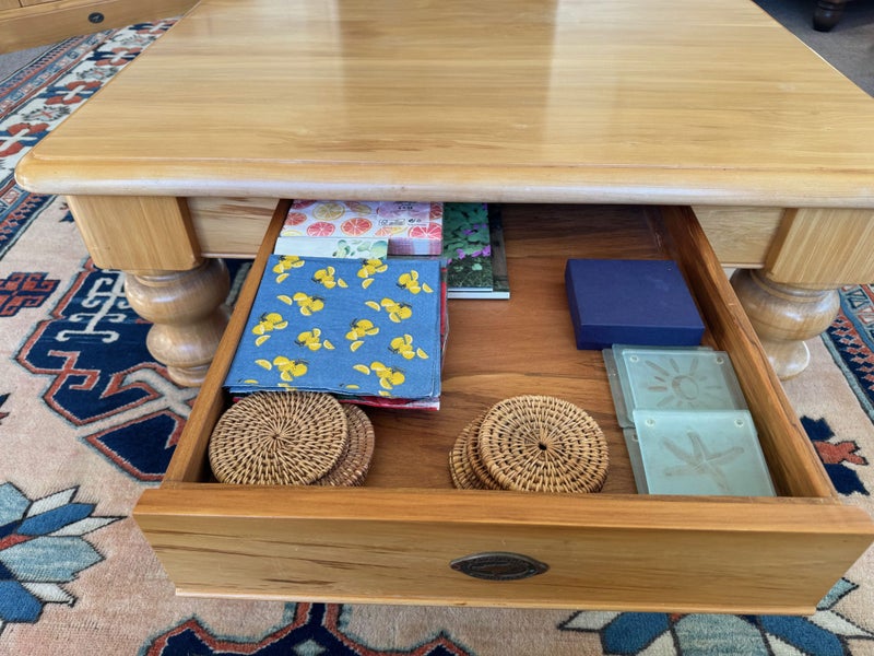coffee table62946202551426111