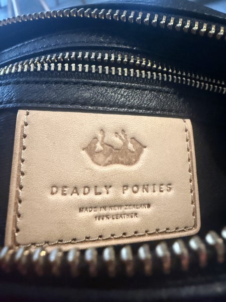 Deadly Ponies Handbag62947153442690114