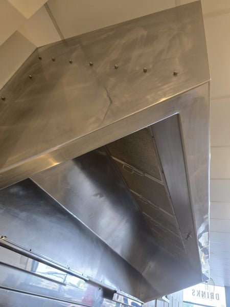 Extractor hood + vents Carousel 3