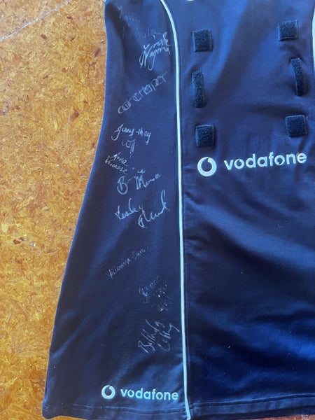 Silver Ferns Signed Offical Playing Jersey - 200162958560519555112