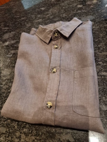 Pair of short sleeved linen shirts boys age 10 Carousel 2