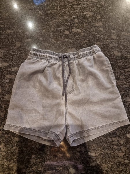 Boys long sleeve rash shirt and shorts 10 Carousel 2