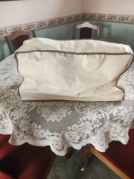 Vintage Sewing Machine62950955402371112