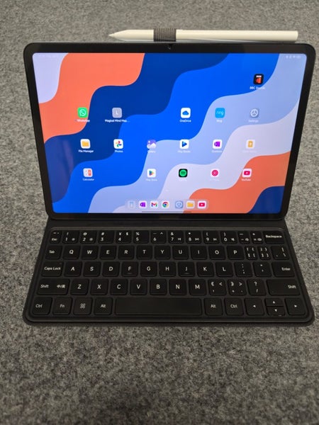 Xiaomi Pad 6 Pro Tablet + Keyboard + Pen Carousel 1