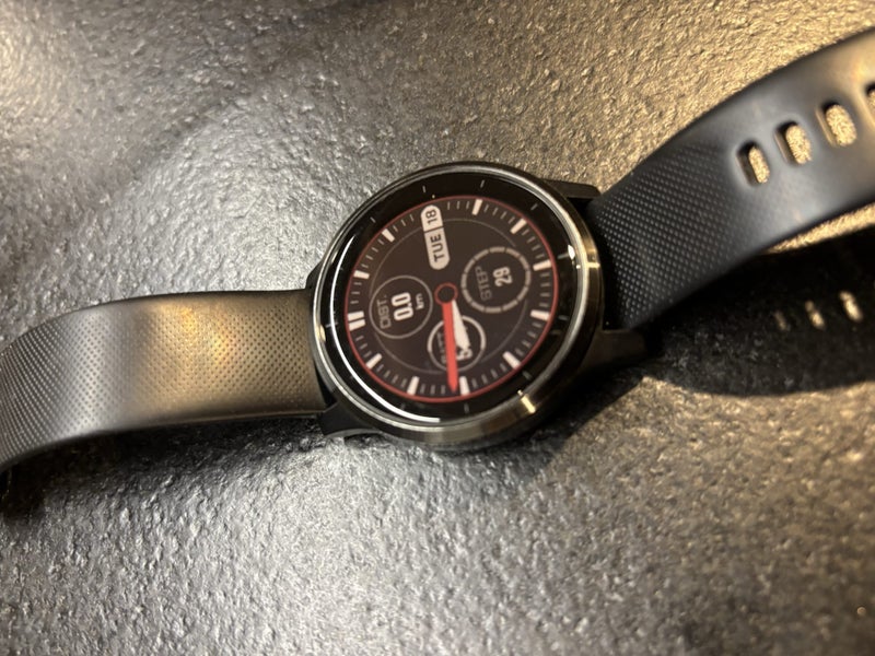 Garmin Vivoactive 4 Smartwatch – GPS, Fitness, Black – Great Condition! Carousel 3