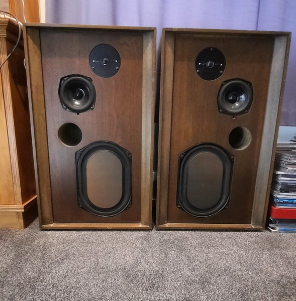 Rare vintage KEF CONCERTO speakers.62952856061697111