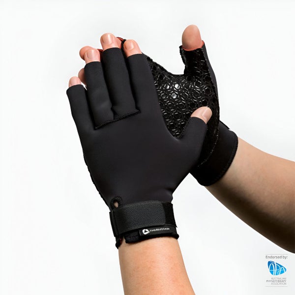 Thermoskin Thermal Compression Gloves Carousel 2
