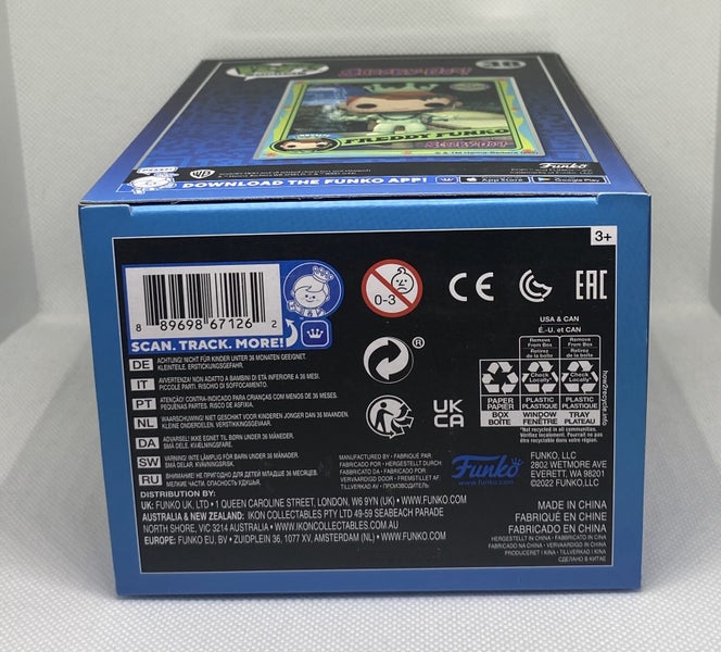 Funko Pop! Digital Scooby-Doo Freddy as Captain Cutler #38 LE 2000 Carousel 6