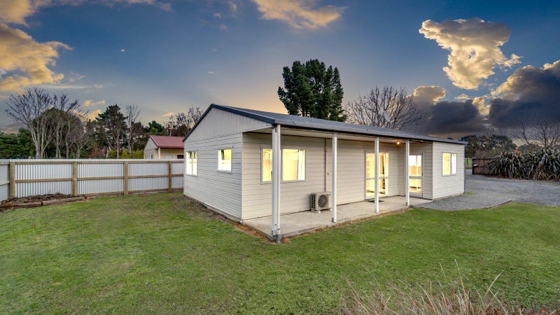 Image 1 of 20