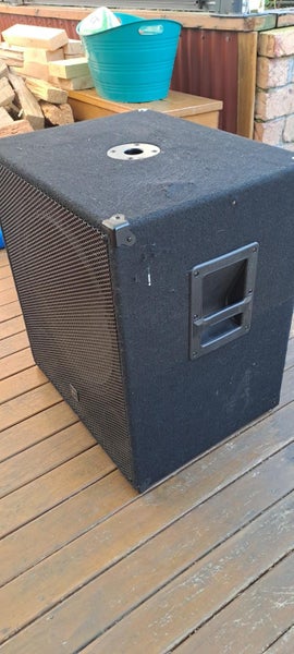 QTX 18” Active Subwoofer63002676803586113