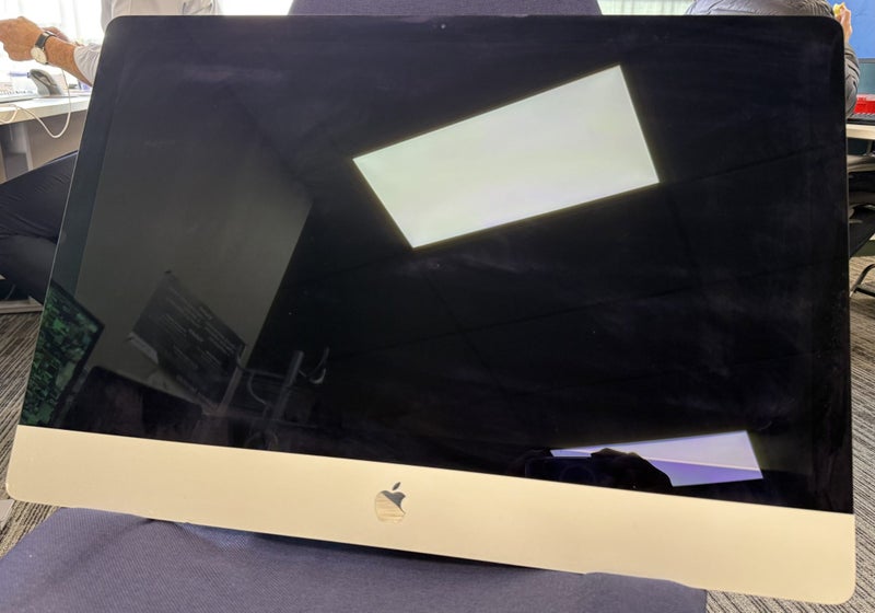 5K IMAC 27" RETINA 8-CORE i7, 48GB RAM, 8GB RADEON PRO 5500, 512GB SSD Carousel 3