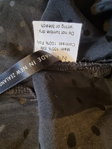 Nyne silk tee size 1062957611770369114