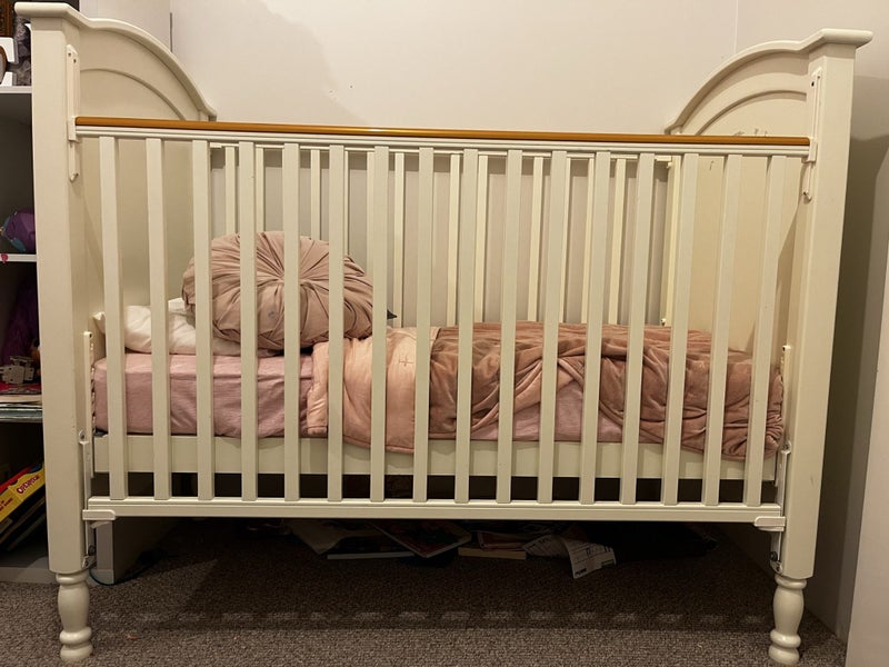 Baby cot mattress and bedding62968312903299113