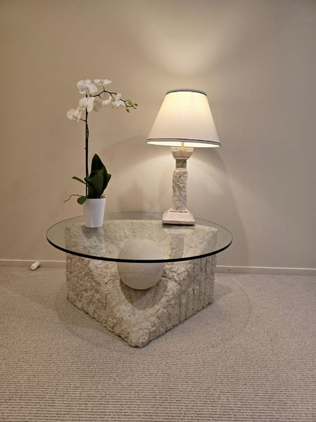 Fossil Stone Vintage Lamp Carousel 2