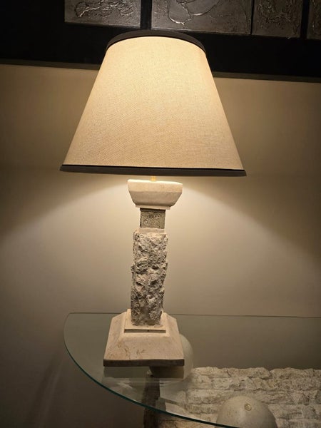 Fossil Stone Vintage Lamp Carousel 1