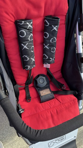 NEW CONDITION Mountain Buggy Urban Jungle Carry Cot Plus Set + Extras! Carousel 2