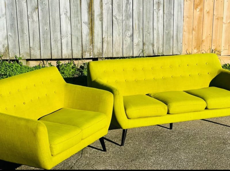 LOUNGE SUITE 3+2 SEATER -John Young imported629626126112031126